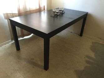 Moving out sale kitchen table