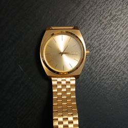 NIXON TIMELESS