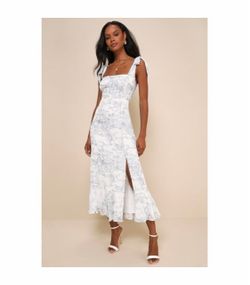 Size XL Lulus White and Blue Dress