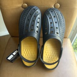Size 12 clogs-arch support