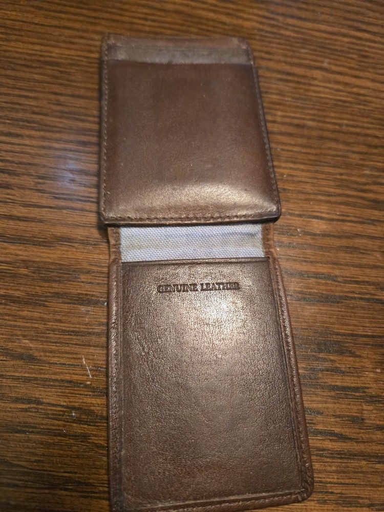 Tommy Hilfigure Genuine Leather Wallet