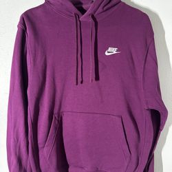 Nike Men’s Sportswear Club Fleece Pullover 