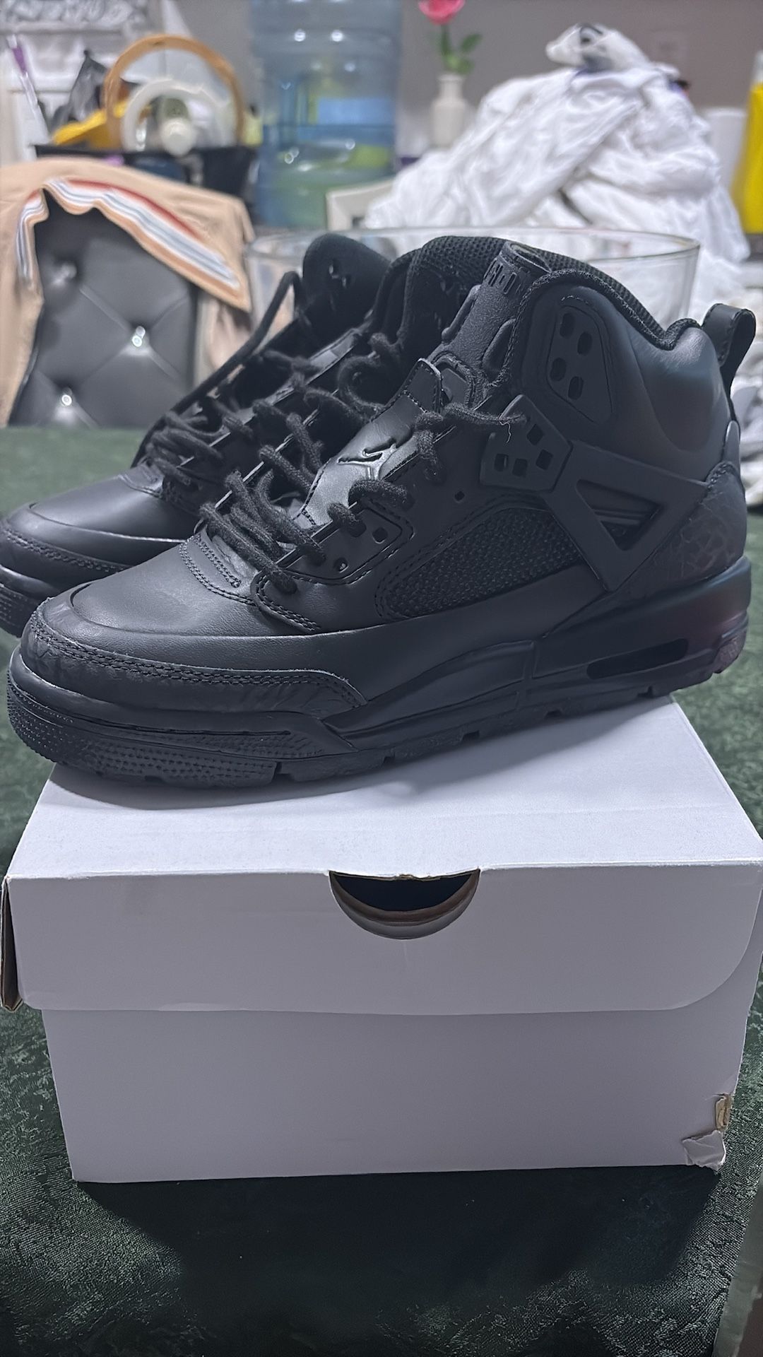 Jordan spizike winterized black