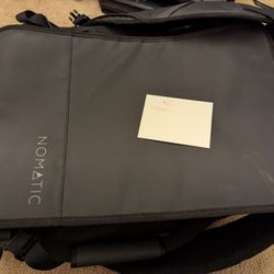 Nomatic 30L Travel Bag