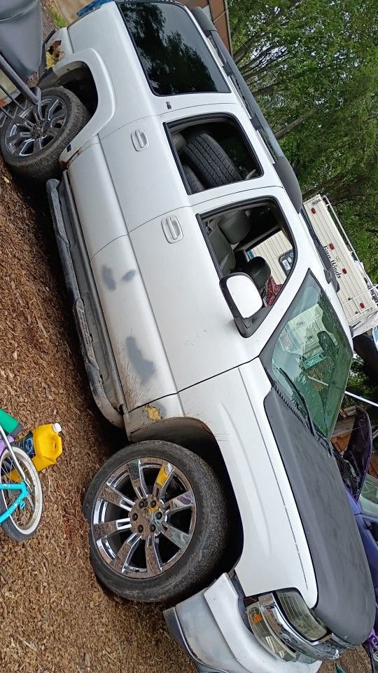 2005 Chevrolet Suburban