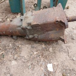 Chevy 4 Speed Saginaw Transmission 