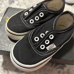 Vans baby shoes