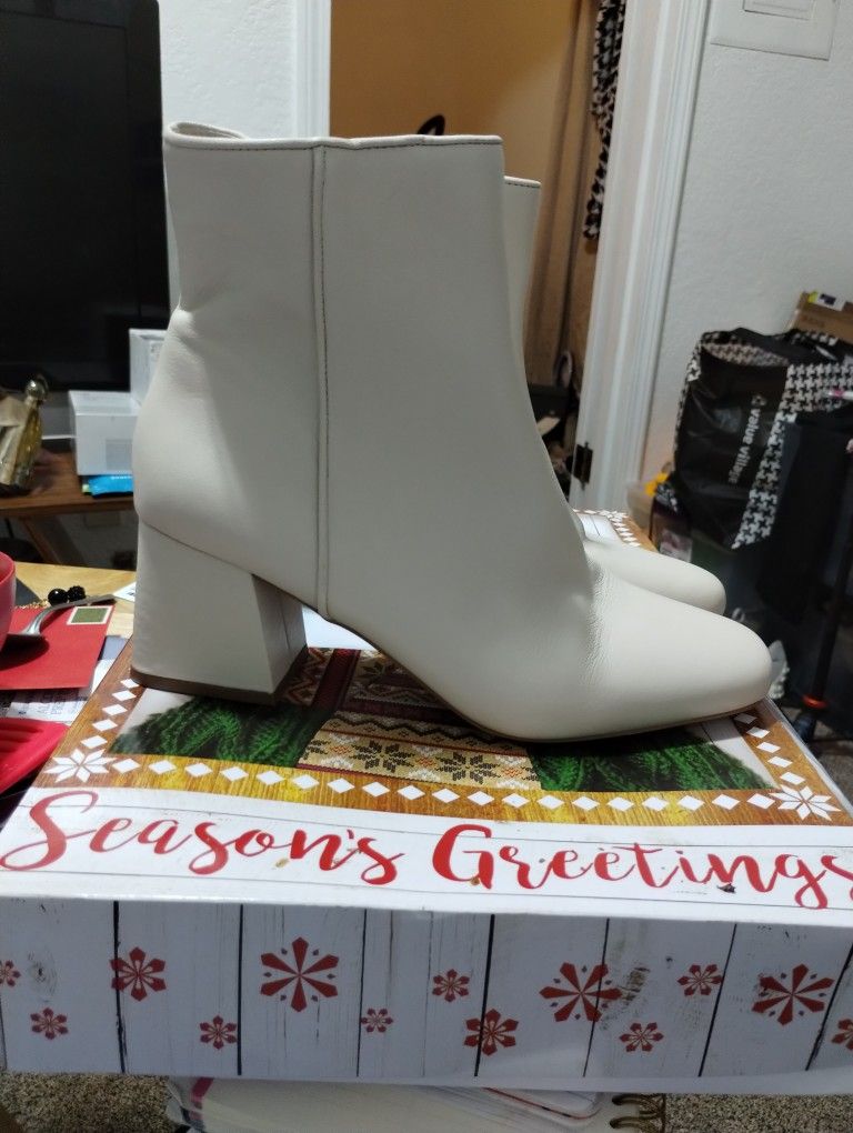 Steve Madden Ankle Boot