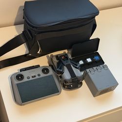 DJI MINI 5 PRO Fly More Combo