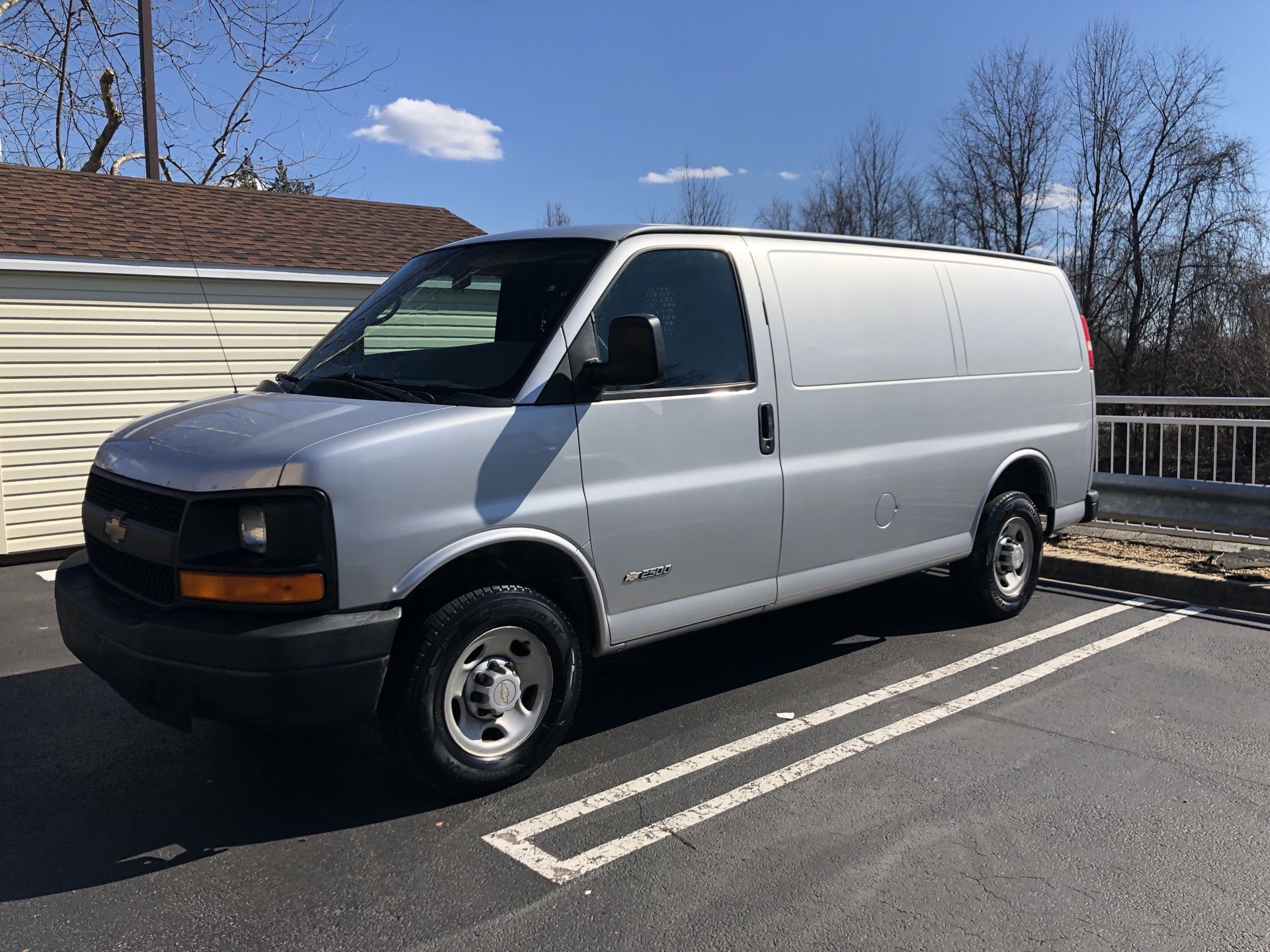 2007 Chevy express 2500 cargo van looks and runs like new everything works perfect new tires and brakes very clean inside and out 125k Miles