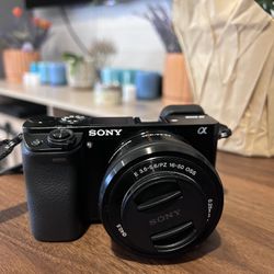 Sony Camera - SEL 55210 + Lens SEL 1650