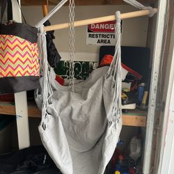 Swing Chair W Pillow