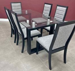 Dining set