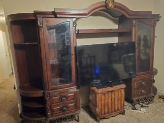 Entertainment Center (TV amd stand not included)