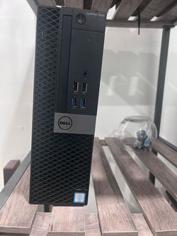 Dell OptiPlex 7040 Small Form Factor Desktop