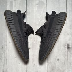 ADIDAS YEEZY BOOST 350 V2 “CINDER” USED SIZE 12