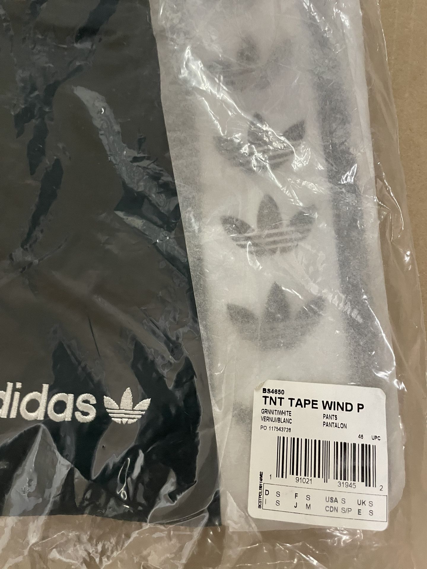 NEW SEALED ADIDAS WINDBREAKER PANT Sz Small