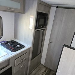 Coleman  16 Ft Travel Trailer