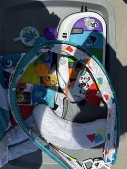 Baby Einstein Laying Down Mat With Keyboard