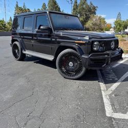24” MULTI SPOKE BLACK WHEELS