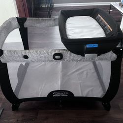 Graco Pack N Play Care Suite