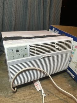 AC unit ( make offer )