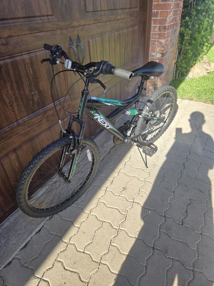 Bicycle Next 24"