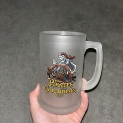 vintage Disney Pirates of the Caribbean frosted beer mug