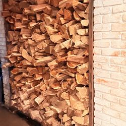 🔥 Firewood for Sale – Perfect for Cooking, BBQ & Camping 🔥