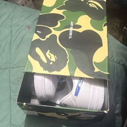 A Bathing Ape White And Blue 9.5 Size 