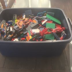21 Pounds Of Legos 