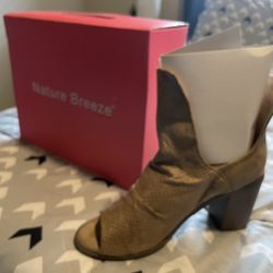 Nature’s Breeze Women’s Heels 