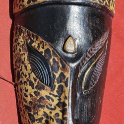 Large 20.5" Vintage Indonesian Carved Wooden Mask - Leopard Print Wall Art

