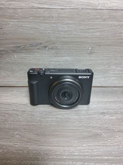 Sony zv1f 20.1mp compact digital camera MINOR CRACK ON SCREEN