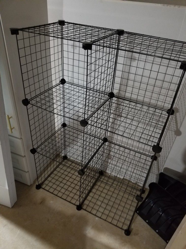 Cubby Shelve Great Condition Don't Need 