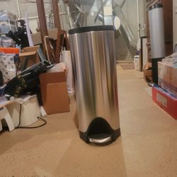 SIMPLE HUMAN CHROME KITCHEN GARBAGE CAN 