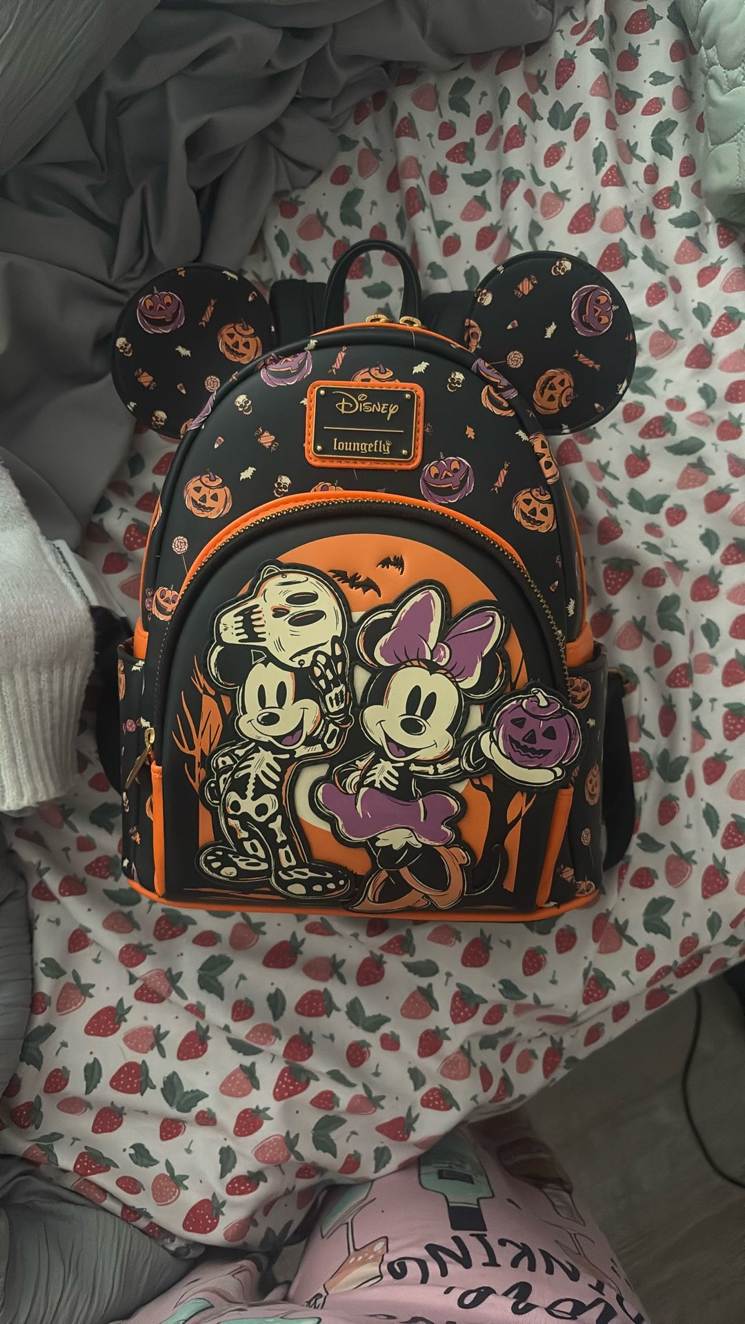 Halloween Glow In The Dark Disney Loungefly