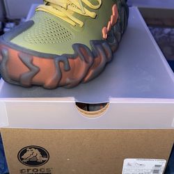 SaleheBembury x Crocs Juniper