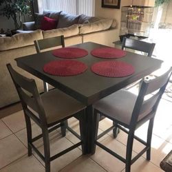 4 Chairs Table Set 
