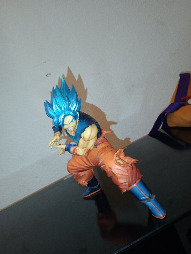 Dragon Ball Z Statue