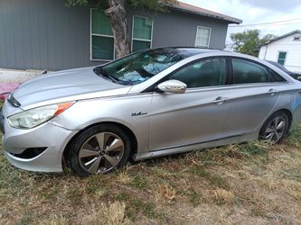 2011 Hyundai Sonata Hybrid