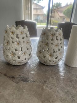 2 Ivory Porcelain Centerpiece Vase 