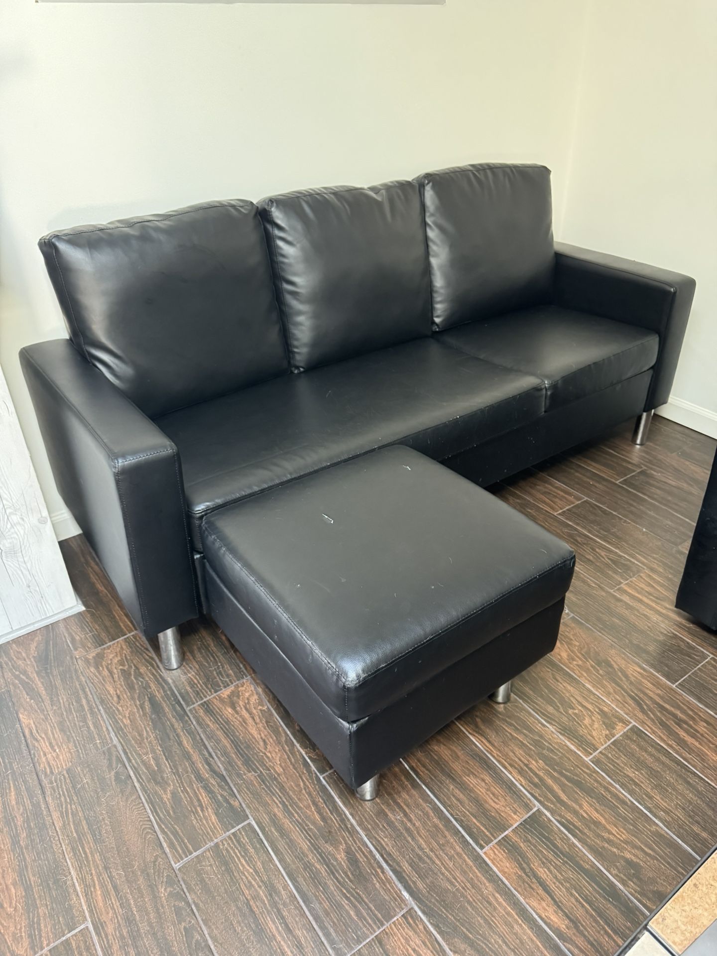 Black Couch With Ottoman 