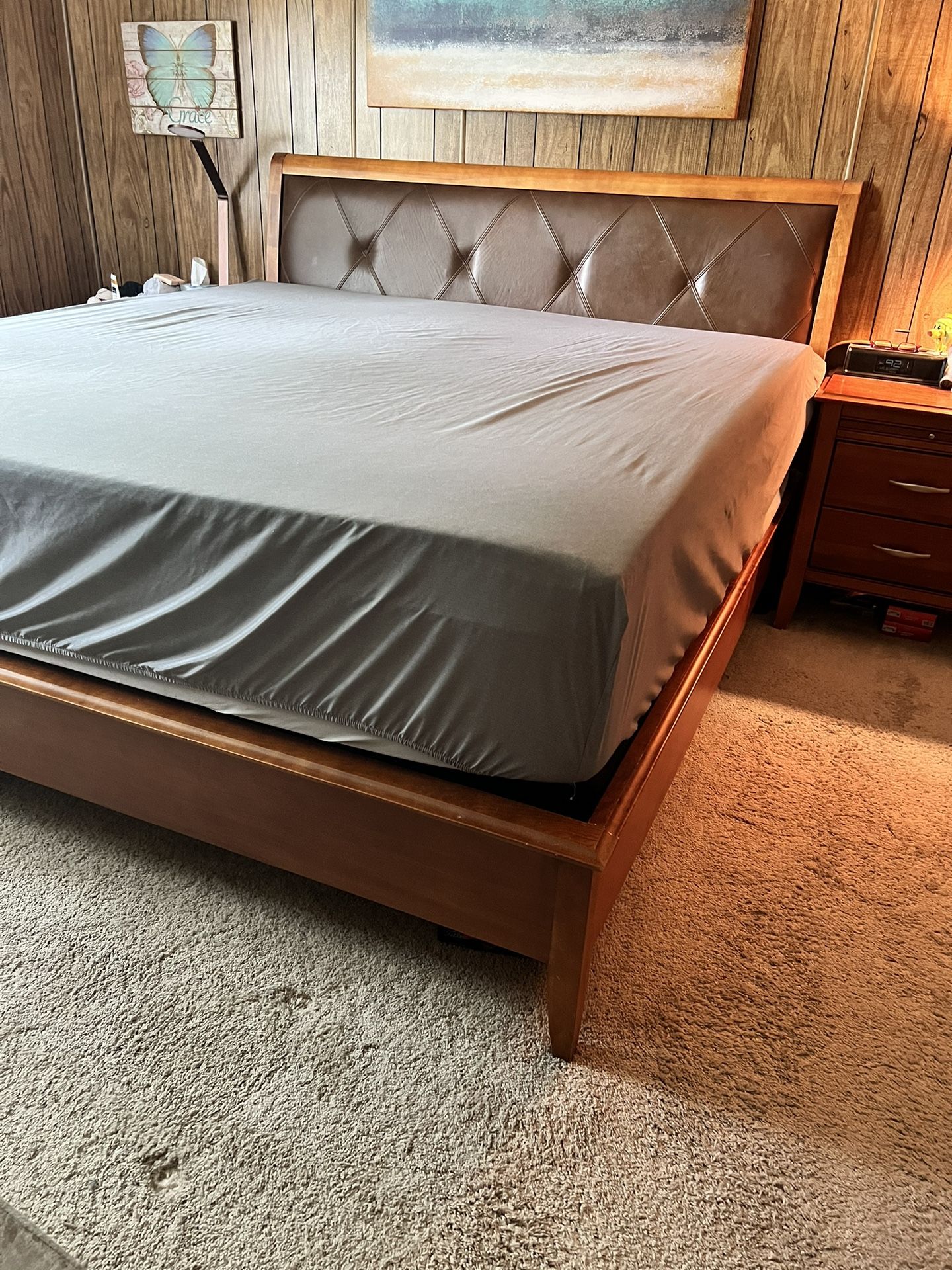 King Bed Frame for Sale in Bothell, WA OfferUp