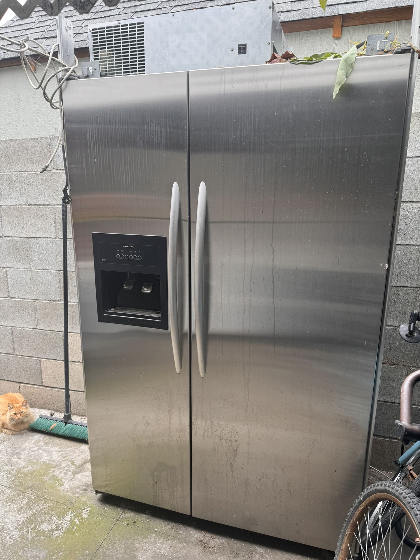 Large Stainless Steel Kitchen Aid Refrigerator 