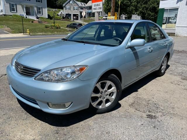 2005 Toyota Camry