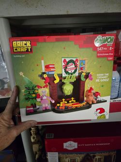Brand New Brick Craft Grinch Christmas Eve Fireplace Building Kit."CHECK OUT MY PAGE FOR MORE DEALS "