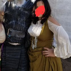 Renaissance that goes over dress
