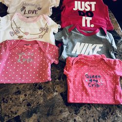girls bodysuit Left side 6to 9 months-Right side 6 months $ 3.00 each