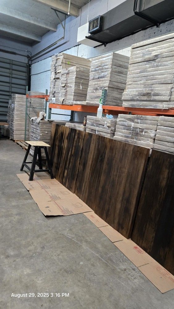 Real WOOD RESTAURANT TABLE 